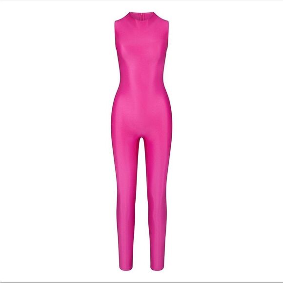 SKIMS NEW 2X Hot Pink Shine Spandex Jersey Catsuit‎ Jumpsuit - Picture 1 of 6